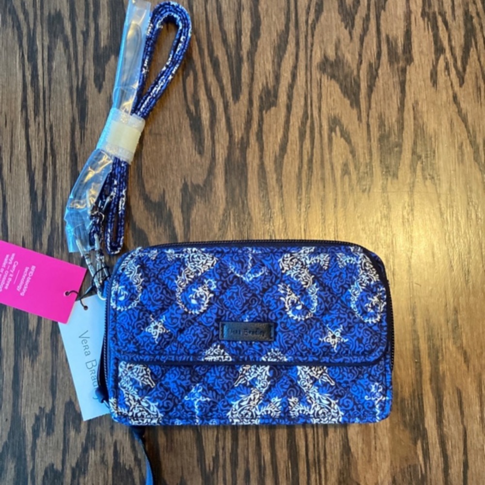 Vera Bradley Iconic RFID All in One Crossbody Seahorse of Course